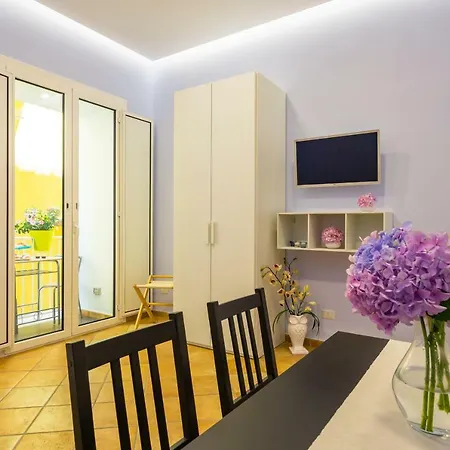 アパート Fuoro 10 *